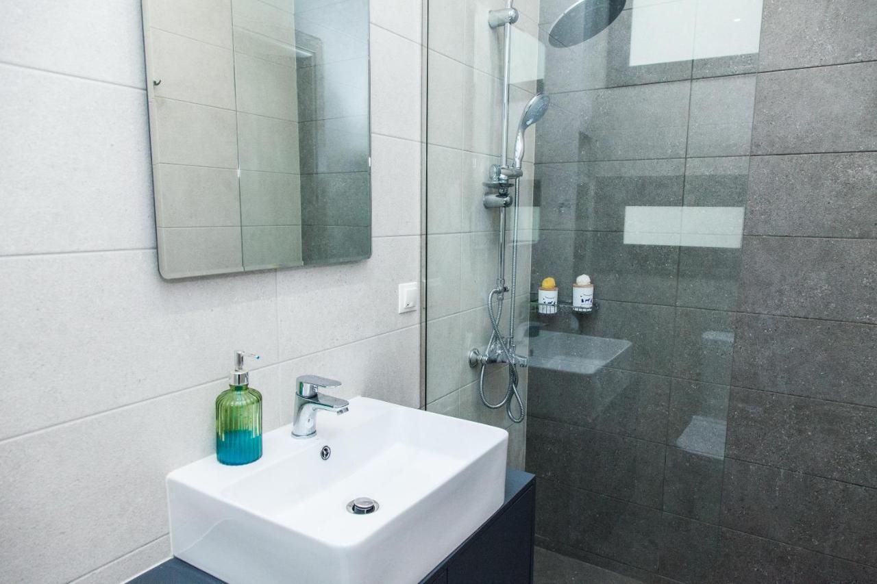 Apartments Vouliagmenis Ave 126 Афины Экстерьер фото